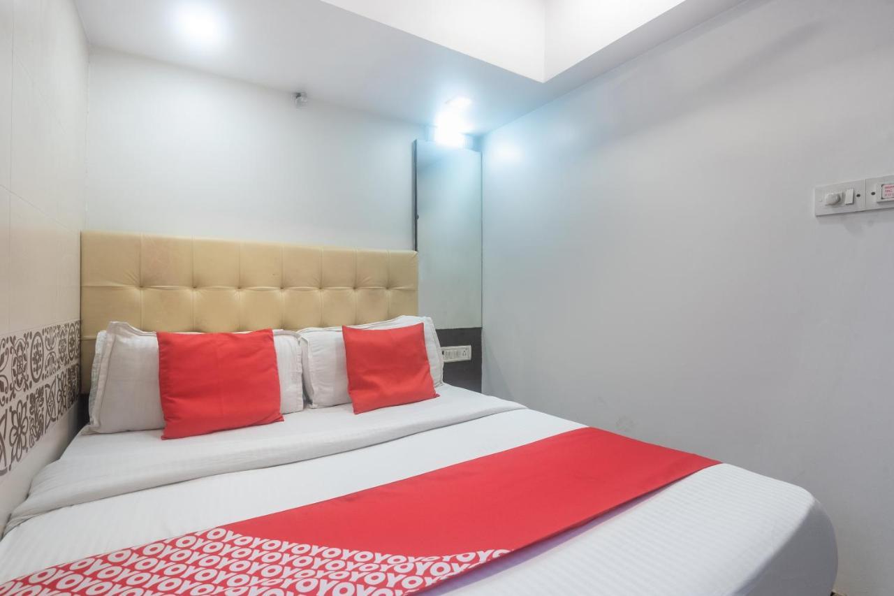 Oyo 49867 Hotel Kalpana Residency Mumbai Exterior photo