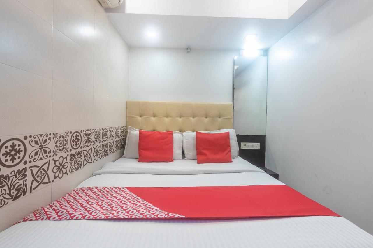 Oyo 49867 Hotel Kalpana Residency Mumbai Exterior photo