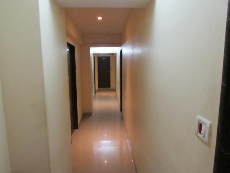 Oyo 49867 Hotel Kalpana Residency Mumbai Exterior photo